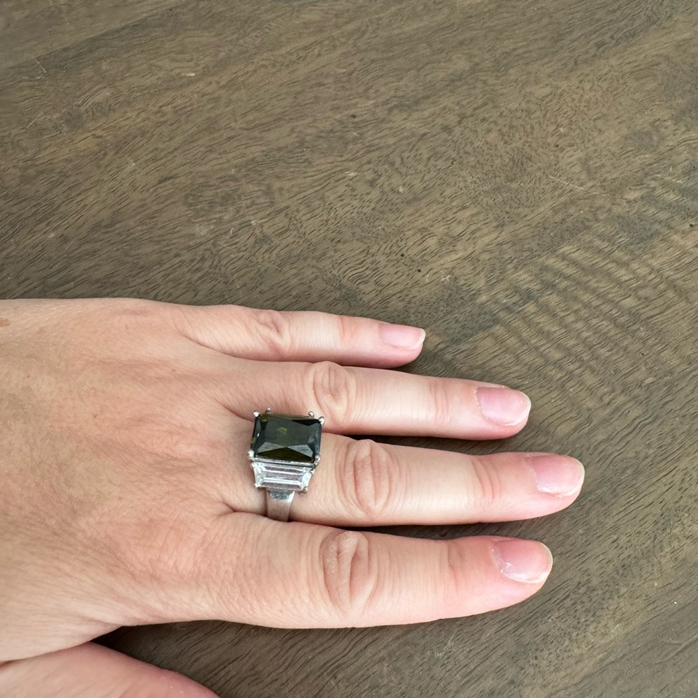 Vintage silver ring with large stone
